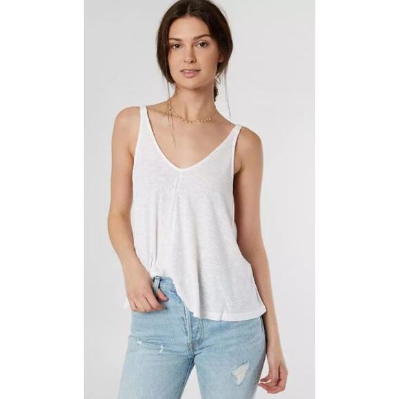 Free People Intimately Womens Size Medium Dani Tank Top White V Neck Sleeveless - Picture 1 of 8